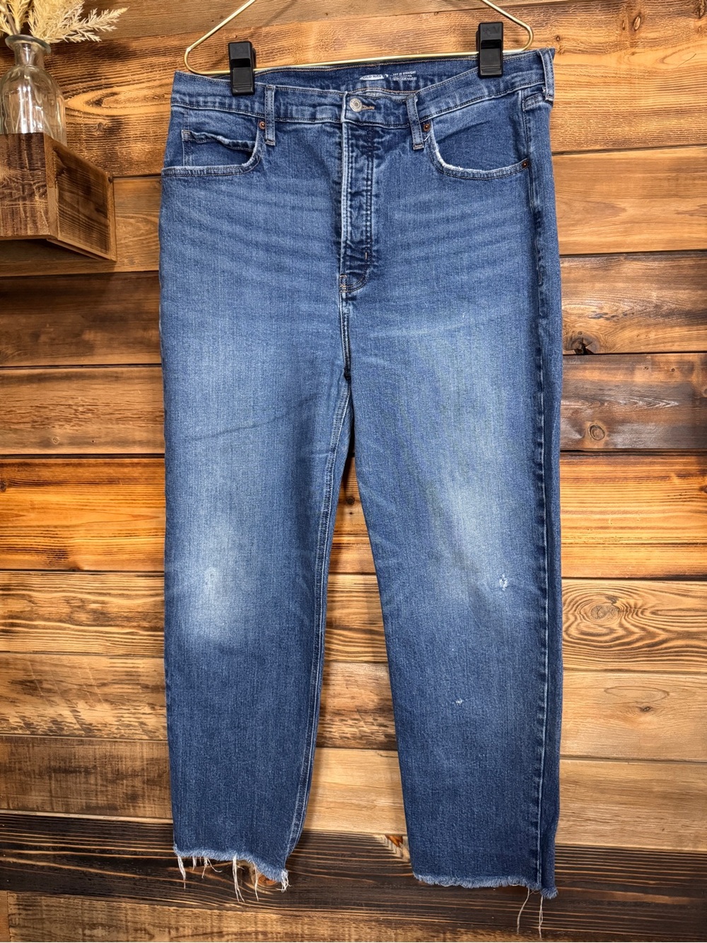 Old Navy Sky High Straight-Leg Jeans - Classic Washed Denim | Size 16